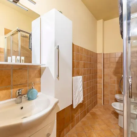 Leonardo Academy In 5' - Parcheggio Gratis - Laghi & Wi-fi Lejlighed Sesto Calende
