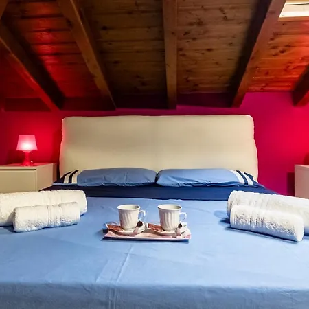 Leonardo Academy In 5' - Parcheggio Gratis - Laghi&wi-fi * Sesto Calende