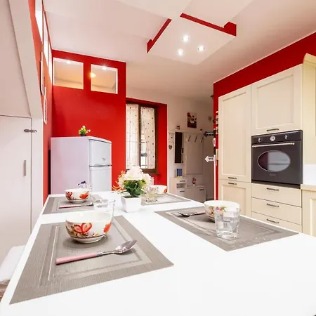 Appartamento Leonardo Academy In 5' - Parcheggio Gratis - Laghi&wi-fi Sesto Calende