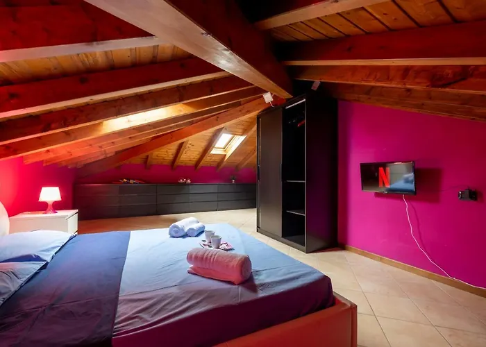 Leonardo Academy In 5' - Parcheggio Gratis - Laghi & Wi-fi Sesto Calende