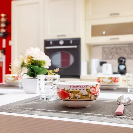 Leonardo Academy In 5' - Parcheggio Gratis - Laghi & Wi-fi * Sesto Calende