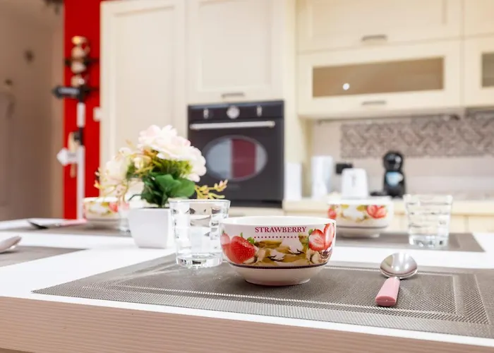 Leonardo Academy In 5' - Parcheggio Gratis - Laghi & Wi-fi * Sesto Calende